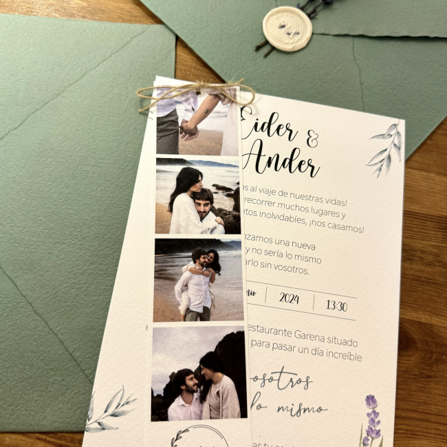 invitación personalizada por Tipi Weddings con tira de fotos polaroid